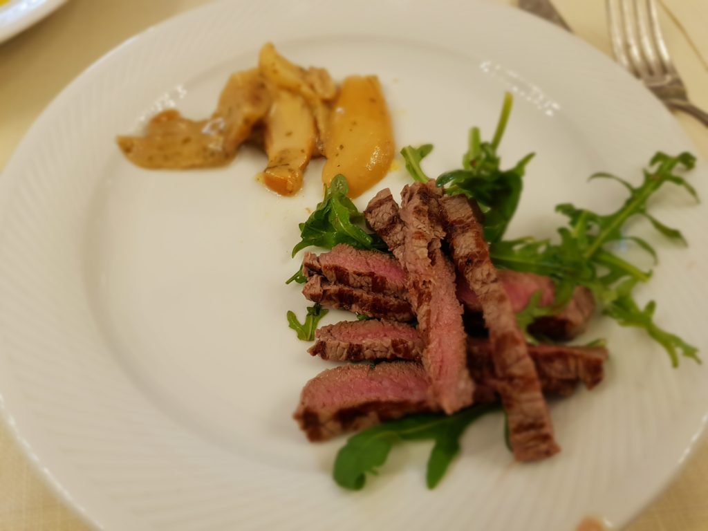 Hotel Ristorante Luisella Val Serina 1 Hotel Ristorante Luisella Val Serina Carne funghi