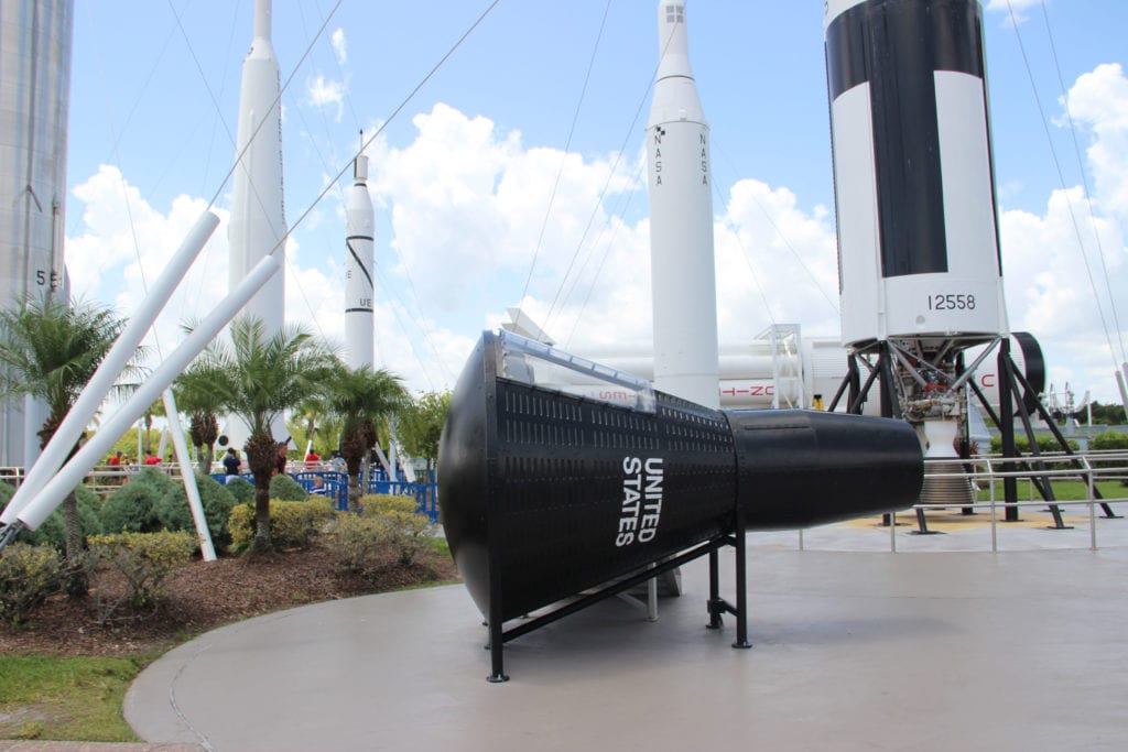 John F. Kennedy Space Center NASA Cape Canaveral 4 Kennedy Space Center NASA Cape Canaveral capsula