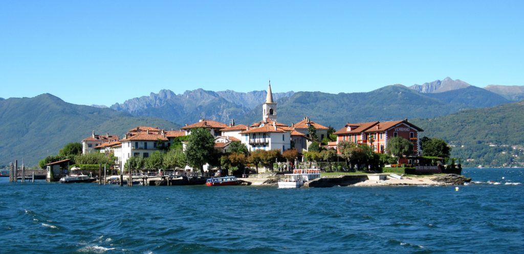 Top 10 Lago Maggiore cosa vedere? I migliori posti del Lago Maggiore 2 Isole Lago Maggiore Isole Borromee isola dei pescatori isola superiore