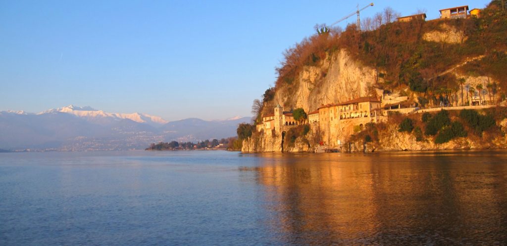 TOP 5 Lago Maggiore Stresa Cosa vedere? La Tua Guida alle Meraviglie del Lago 2 stresa cosa vedere eremo santa caterina