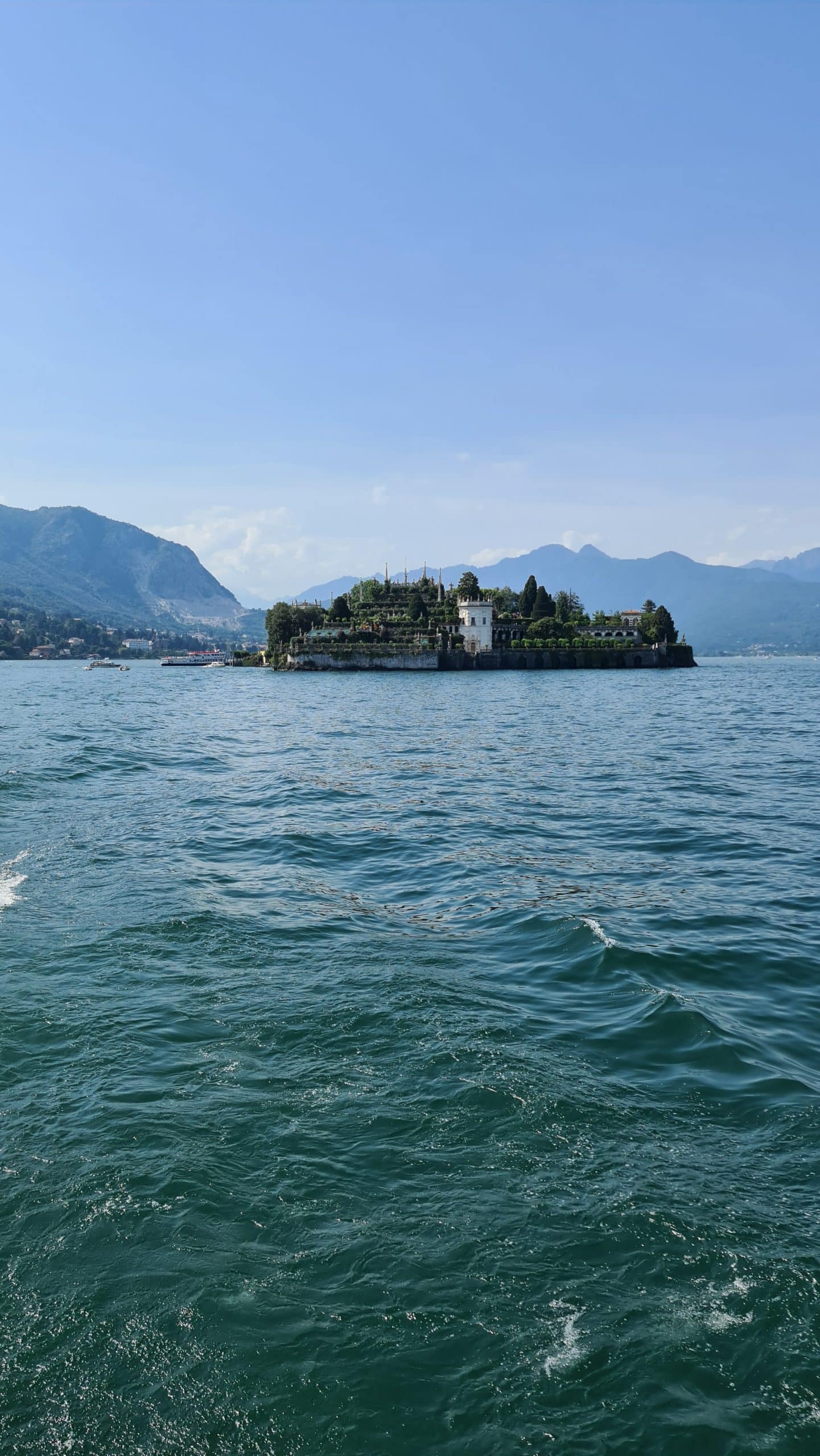 Stresa Isola Bella Lago Maggiore Golfo Borromeo 10 Isola bella Lago Maggiore Stresa Cosa Vedere 5 scaled