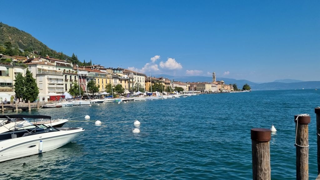 Top 10 Lago di Garda Salò cosa vedere? 3 lago di garda lungolago salo cosa vedere 22 scaled