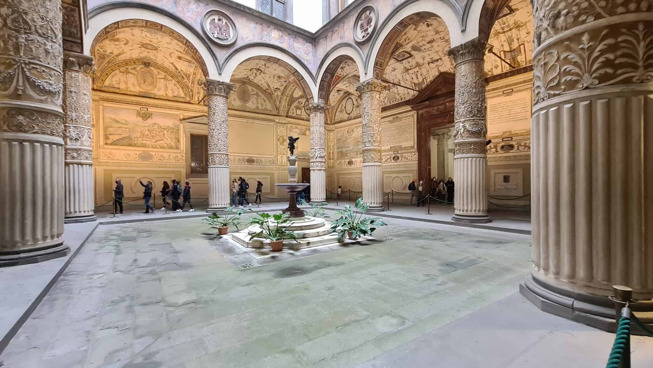 Cose da vedere a Firenze Palazzo Vecchio 2 scaled