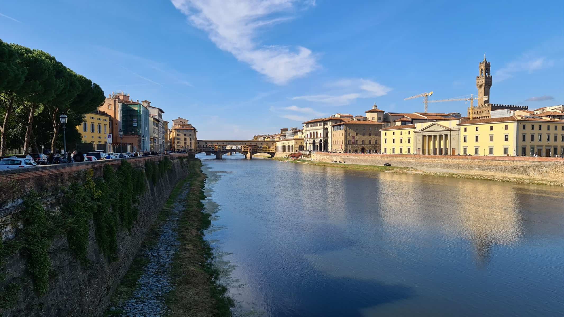 Cose da vedere a Firenze arno passeggiata lungo il fiume 6 scaled