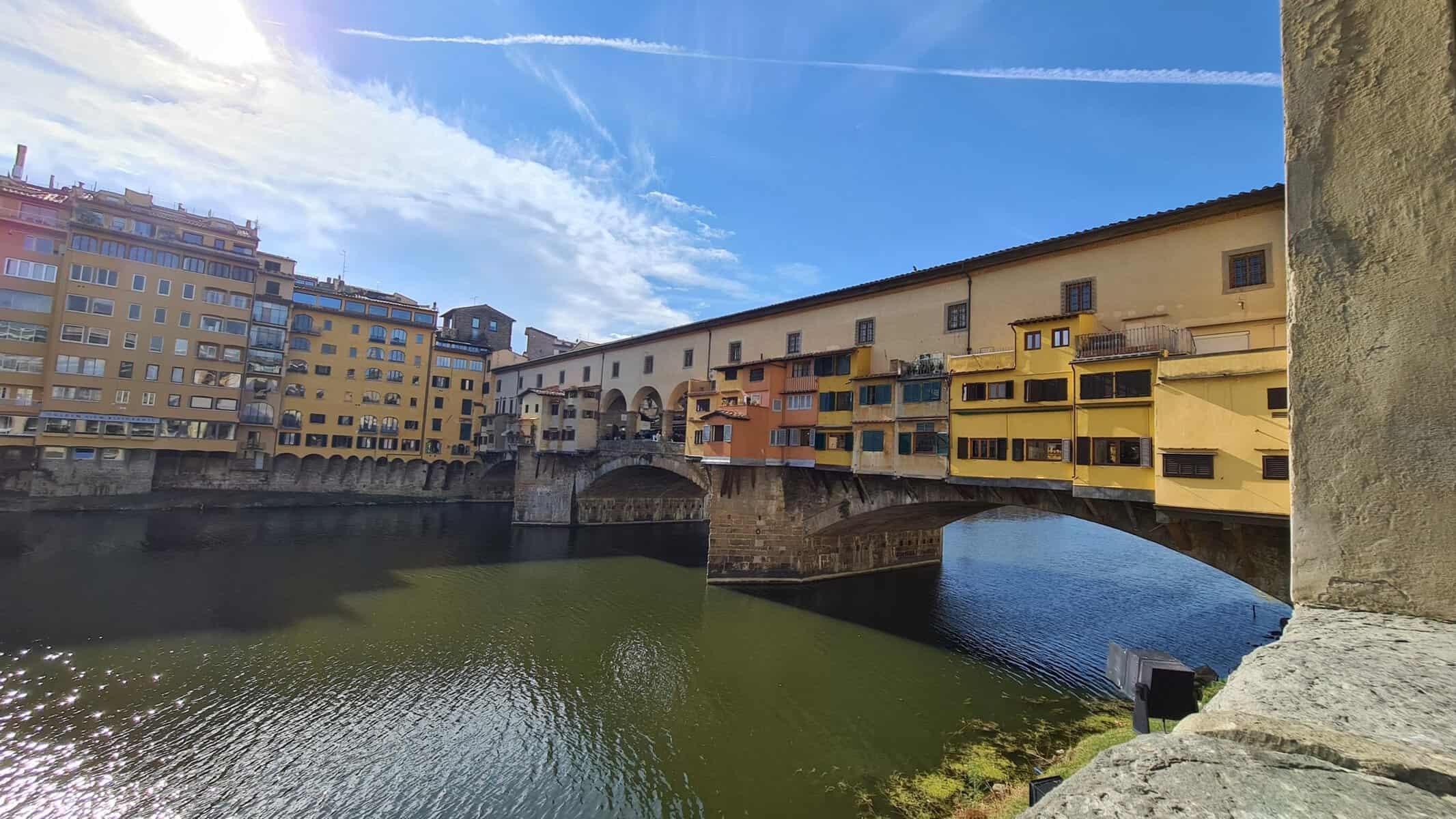 Cose da vedere a Firenze ponte vecchio 3 scaled