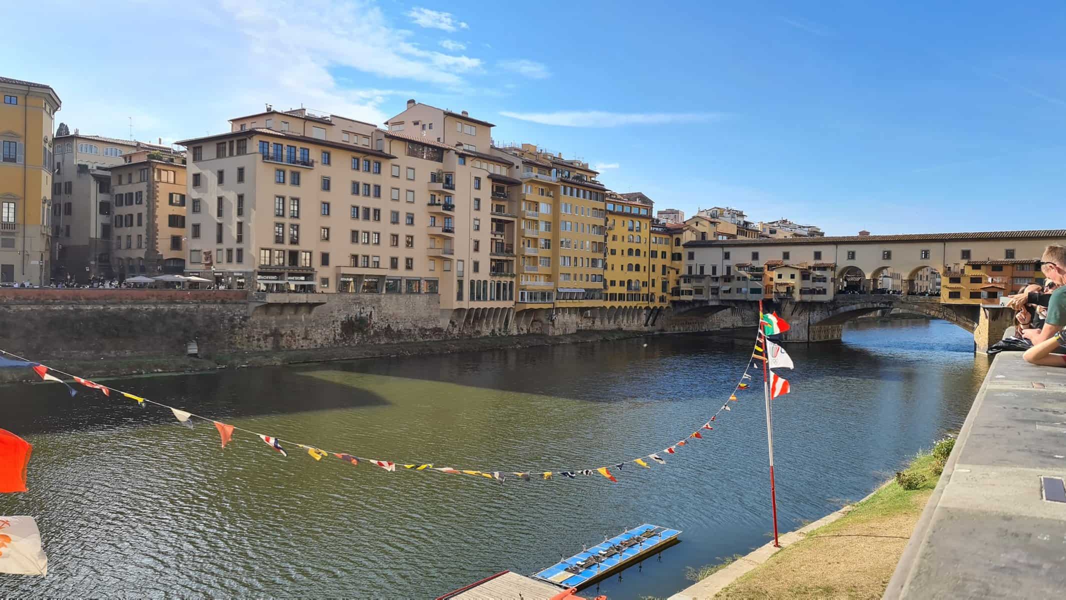 Cose da vedere a Firenze ponte vecchio scaled