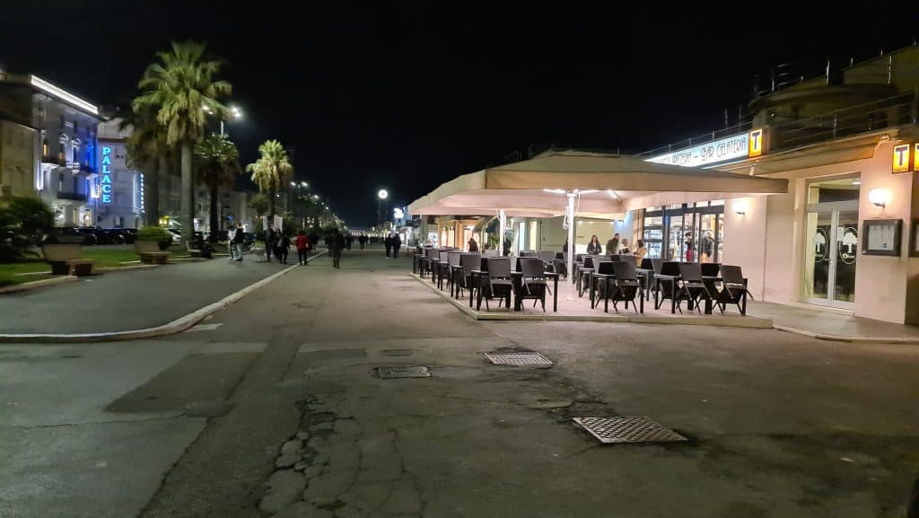 Viareggio cosa vedere? Spiaggia Viareggio... 14 Viareggio cosa vedere Spiaggia Viareggio 14
