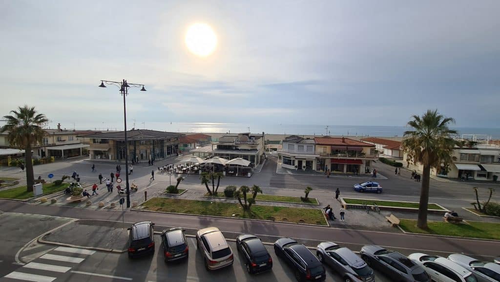 Viareggio cosa vedere? Spiaggia Viareggio... 20 Viareggio cosa vedere Spiaggia Viareggio 5