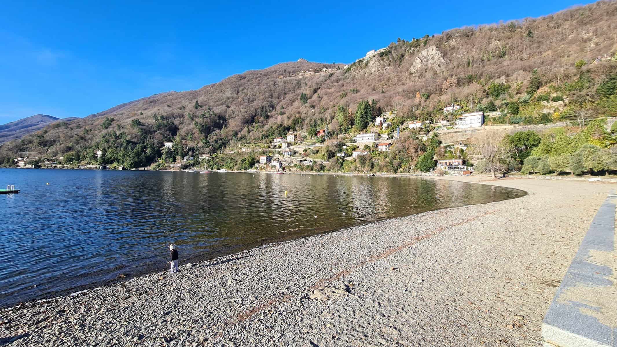 Top 10 Lago Maggiore cosa vedere? I migliori posti del Lago Maggiore 70 spiaggia cannero riviera lago maggiore tripilare 3 scaled
