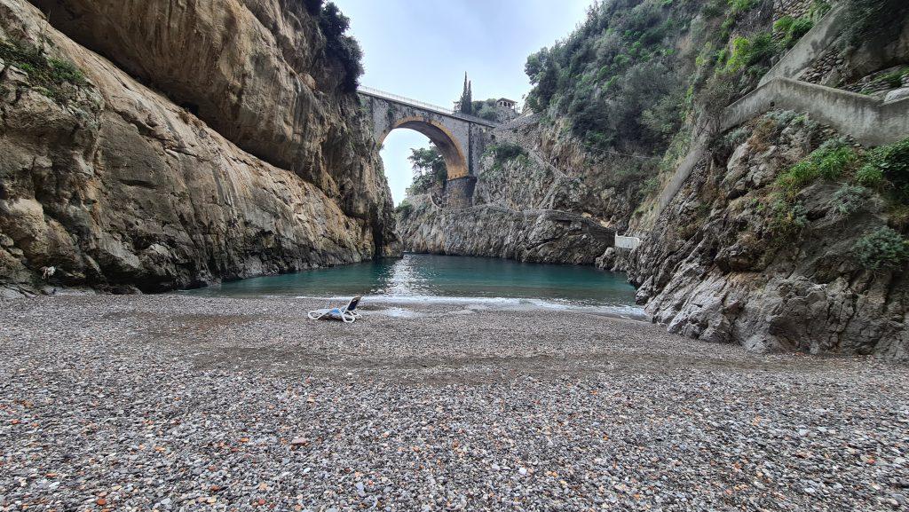 TOP Spiagge Costiera Amalfitana Cosa vedere? 123 Spiaggia Fiordo di Furore in inverno Costiera Amalfitana tripilare 10