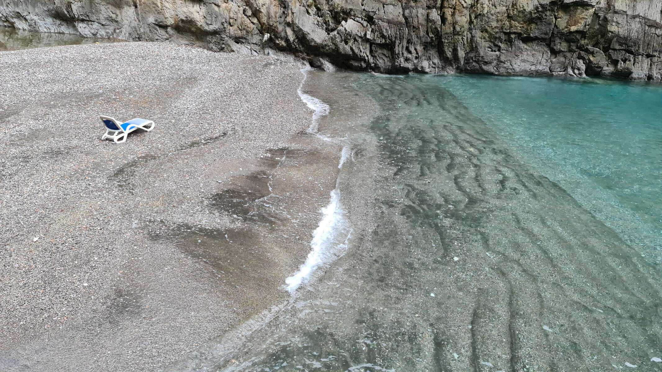 TOP Spiagge Costiera Amalfitana Cosa vedere? 141 Spiaggia Fiordo di Furore in inverno Costiera Amalfitana tripilare 33