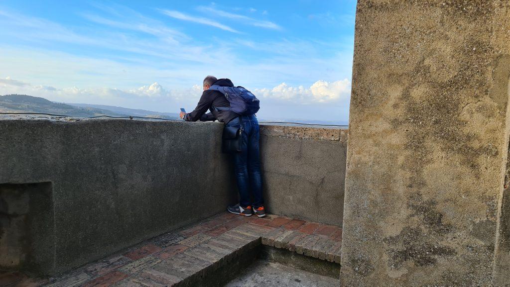 Top 10 Cosa vedere a San Gimignano? 81 Cosa vedere a San Gimignano torre grossa vista toscana dallalto tripilare 12