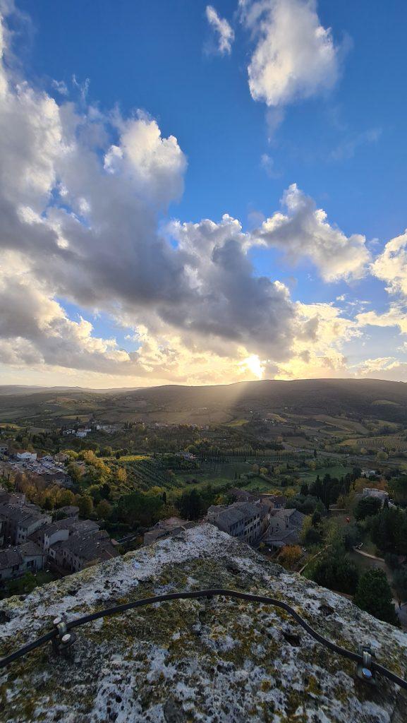 Top 10 Cosa vedere a San Gimignano? 85 Cosa vedere a San Gimignano torre grossa vista toscana dallalto tripilare 16