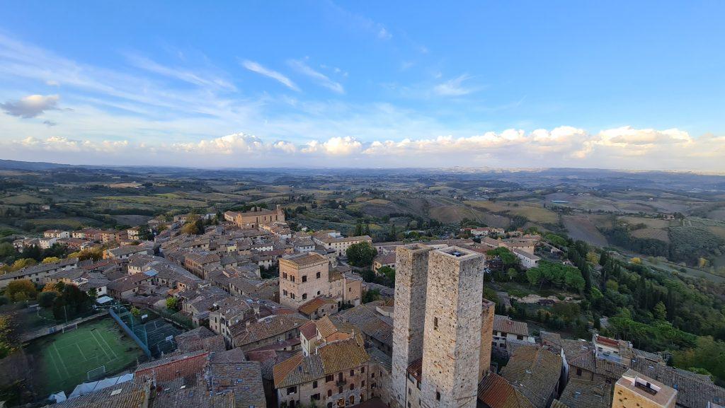 Top 10 Cosa vedere a San Gimignano? 88 Cosa vedere a San Gimignano torre grossa vista toscana dallalto tripilare 19