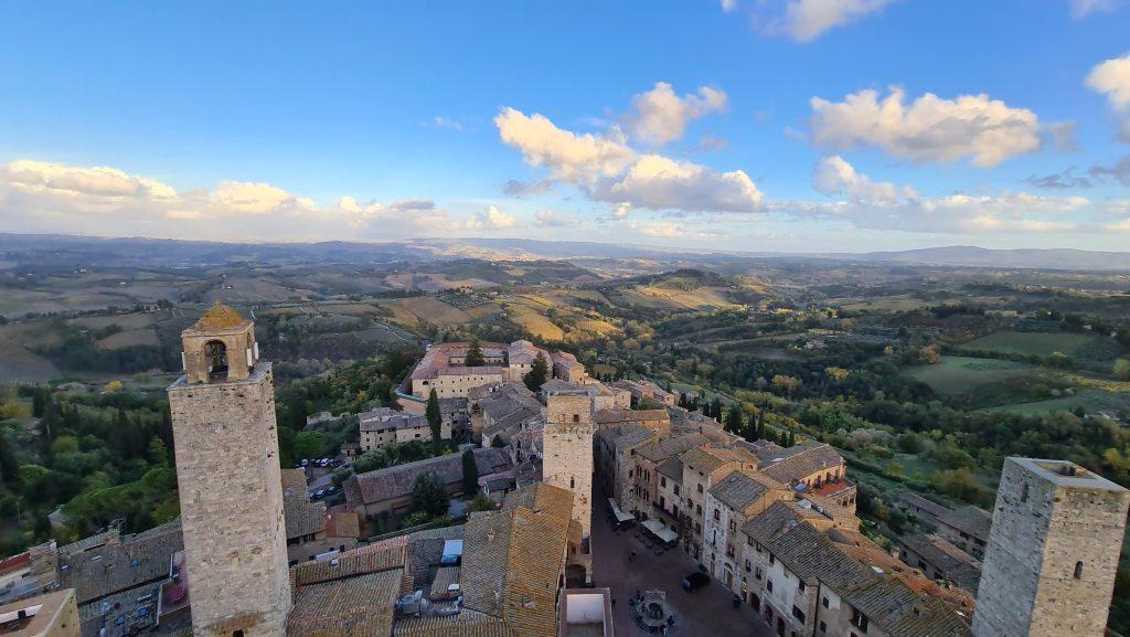 Top 10 Cosa vedere a San Gimignano? 90 Cosa vedere a San Gimignano torre grossa vista toscana dallalto tripilare 21