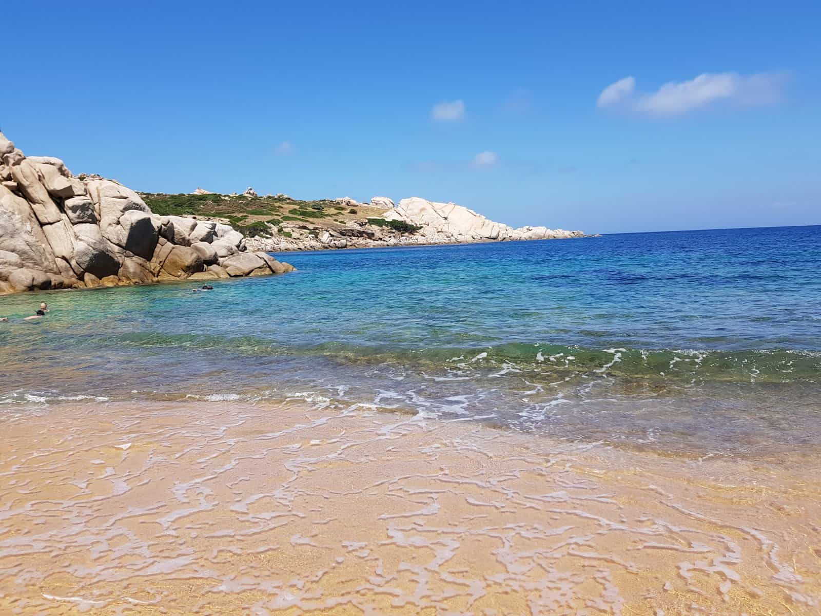 Top Spiagge Santa Teresa di Gallura + Santa Teresa di Gallura cosa vedere? 4 Capo testa Spiagge Santa Teresa di Gallura Santa Teresa di Gallura cosa vedere tripilare 4