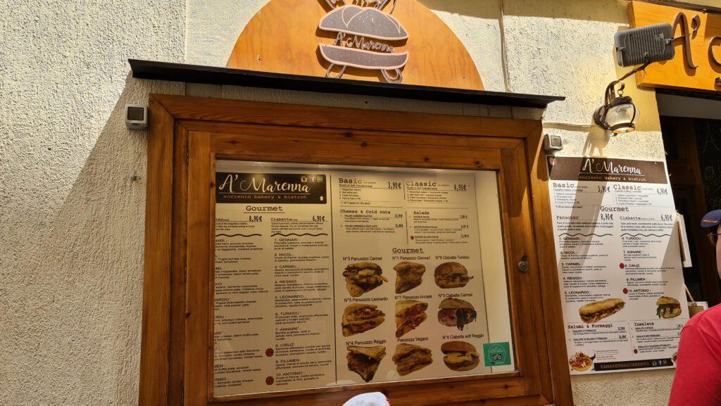 TOP 10 Cosa vedere a Sorrento. Sorrento Spiagge Costiera e... 65 AMarenna Sorrento Bakery Bistrot Sorreno dove mangiare 1