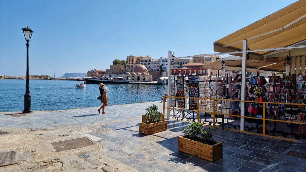 Antico porto veneziano negozi ed ex Moschea di Kucuk Hassan Chania Creta cosa vedere