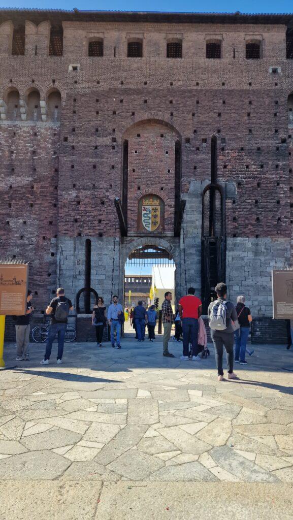 Top 10 Cosa vedere a Milano 24 Cosa vedere a Milano Castello Sforzesco 20