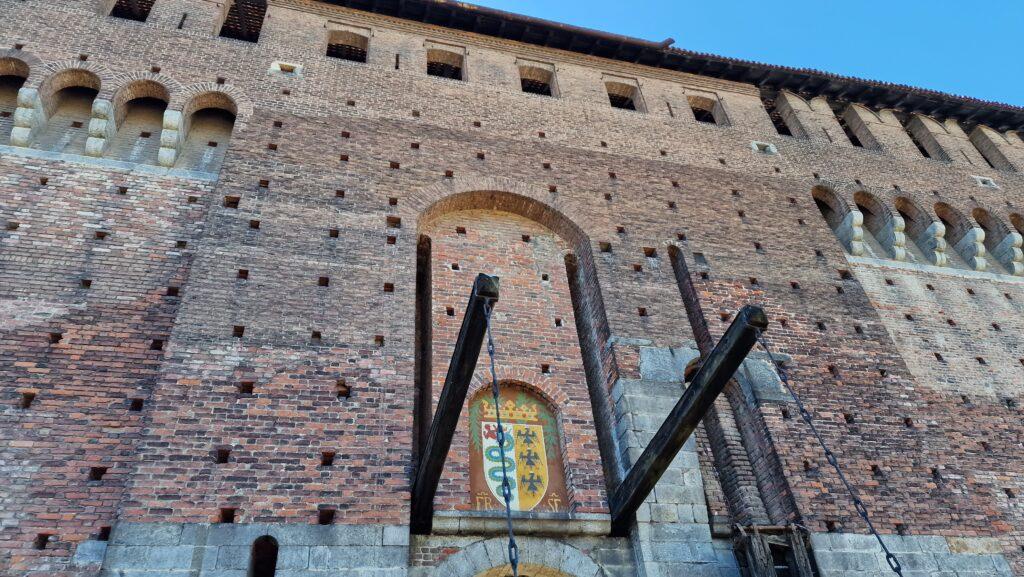 Top 10 Cosa vedere a Milano 28 Cosa vedere a Milano Castello Sforzesco 24