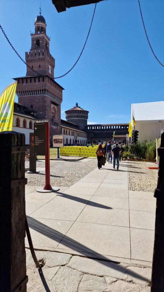 Top 10 Cosa vedere a Milano 35 Cosa vedere a Milano Castello Sforzesco 31