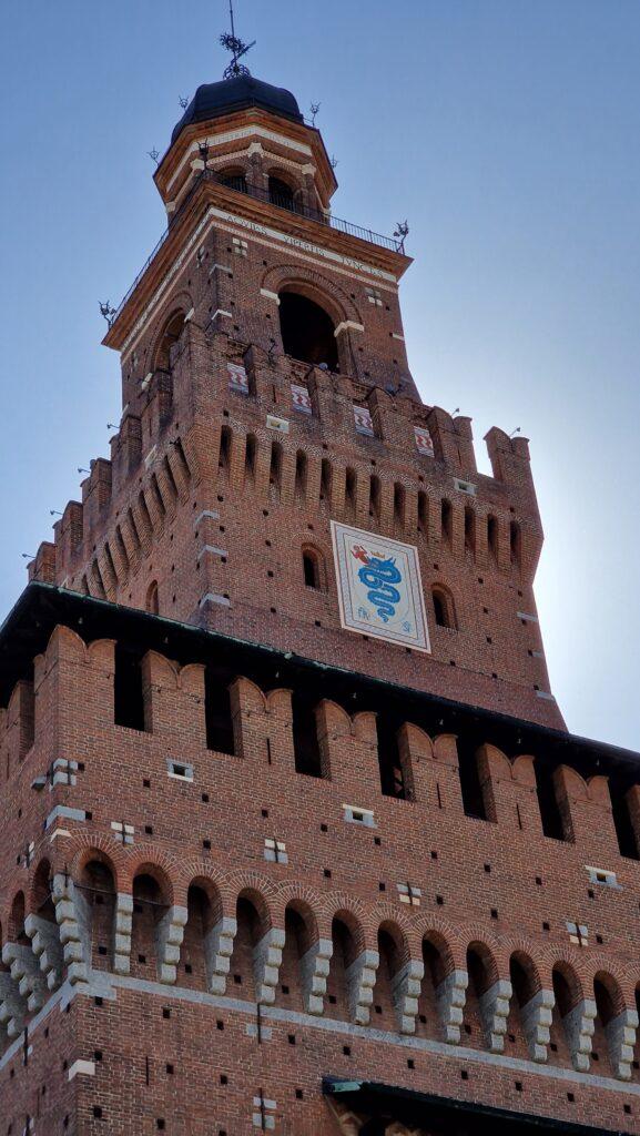 Top 10 Cosa vedere a Milano 6 Cosa vedere a Milano Castello Sforzesco 40