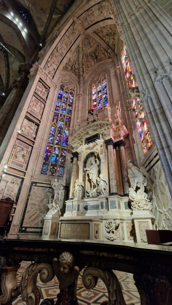 Top 10 Cosa vedere a Milano 50 Cosa vedere a Milano Il Duomo di Milano allinterno 6