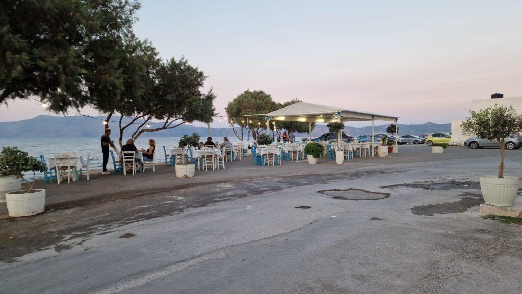 Kissamos, Creta: Cosa Vedere nella Porta d'Accesso a Balos e Falassarna 2 Creta cosa vedere Kissamos ristoranti sul lungomare 1