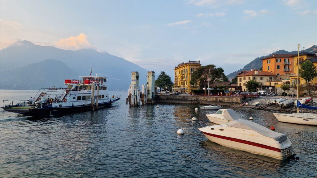 Varenna Cosa Vedere? La Guida Completa ai 10 Luoghi Imperdibili 7 Porto turistico o Imbarcadero Varenna Lago di Como cosa vedere