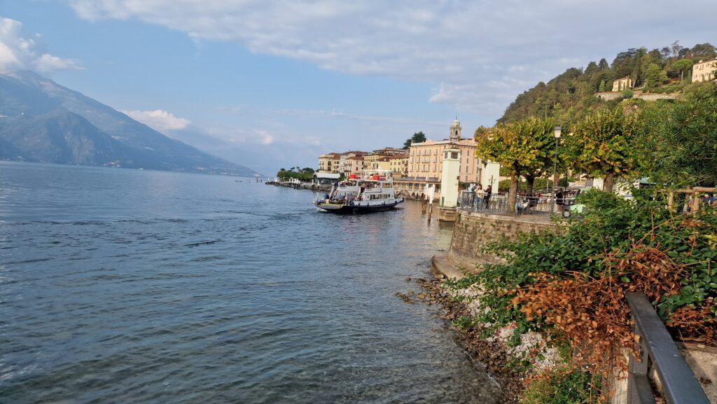 TOP 10 Lago di Como Bellagio cosa vedere? 2 Lago di Como Bellagio cosa vedere lungolago Europa in autunno 1