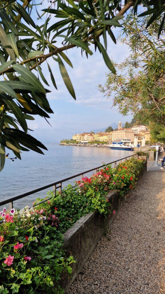 TOP 10 Lago di Como Bellagio cosa vedere? 14 Lago di Como Bellagio cosa vedere lungolago Europa in autunno 7