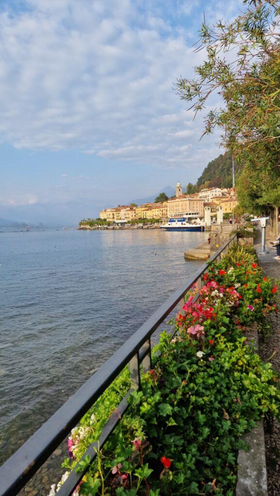 TOP 10 Lago di Como Bellagio cosa vedere? 15 Lago di Como Bellagio cosa vedere lungolago Europa in autunno 8