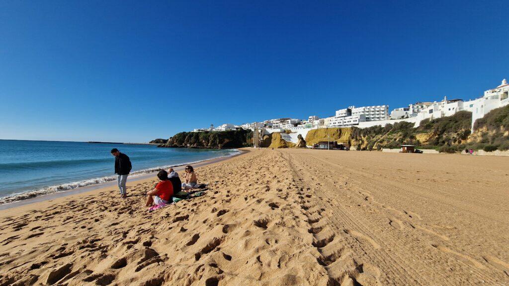 Albufeira cosa vedere? + Le migliori spiagge, quando andare e come arrivare 2 Spiaggia di Albufeira in inverno Portogallo Algarve cosa vedere e quando andare