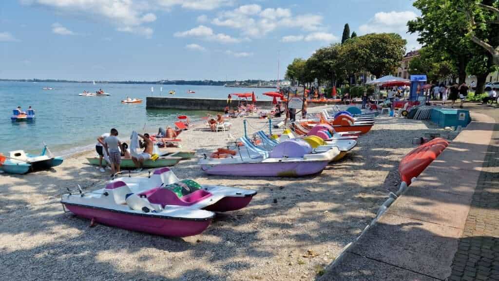 Top 8 Desenzano del Garda Cosa Vedere? 1 Desenzano del Garda Cosa Vedere Spiaggia Desenzano 20230527