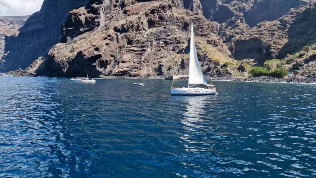 Spiagge Tenerife Sud: Cinque gioielli nascosti che ti lasceranno senza fiato! 8 Playa de Masca Los Gigantes Spiagge Tenerife