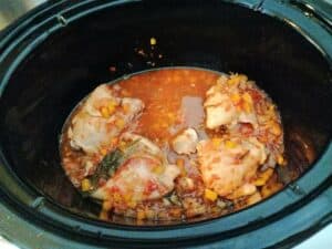 Carne tenera e deliziosa: Pollo alla Cacciatora ricetta originale Toscana 10 2.9 Preparazione Pollo alla Cacciatora Slow Food cottura ultimata